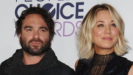 image for Kaley Cuoco and Johnny Galecki on Moment They Fell in Love on 'Big Bang Theory' Set